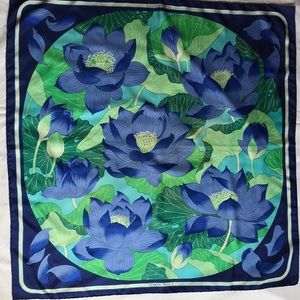 Hermès scarf